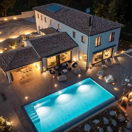 Luxury Cypress Hill - Happy Apartament Motovun