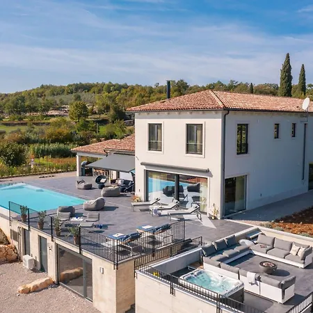 Apartament Luxury Cypress Hill - Happy